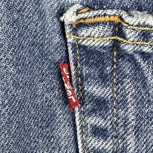 Vintage Levis 505 Jean Short Jorts Mens 40 Blue Med Wash Cut Regular Fit Y2K 7" - Picture 5 of 14
